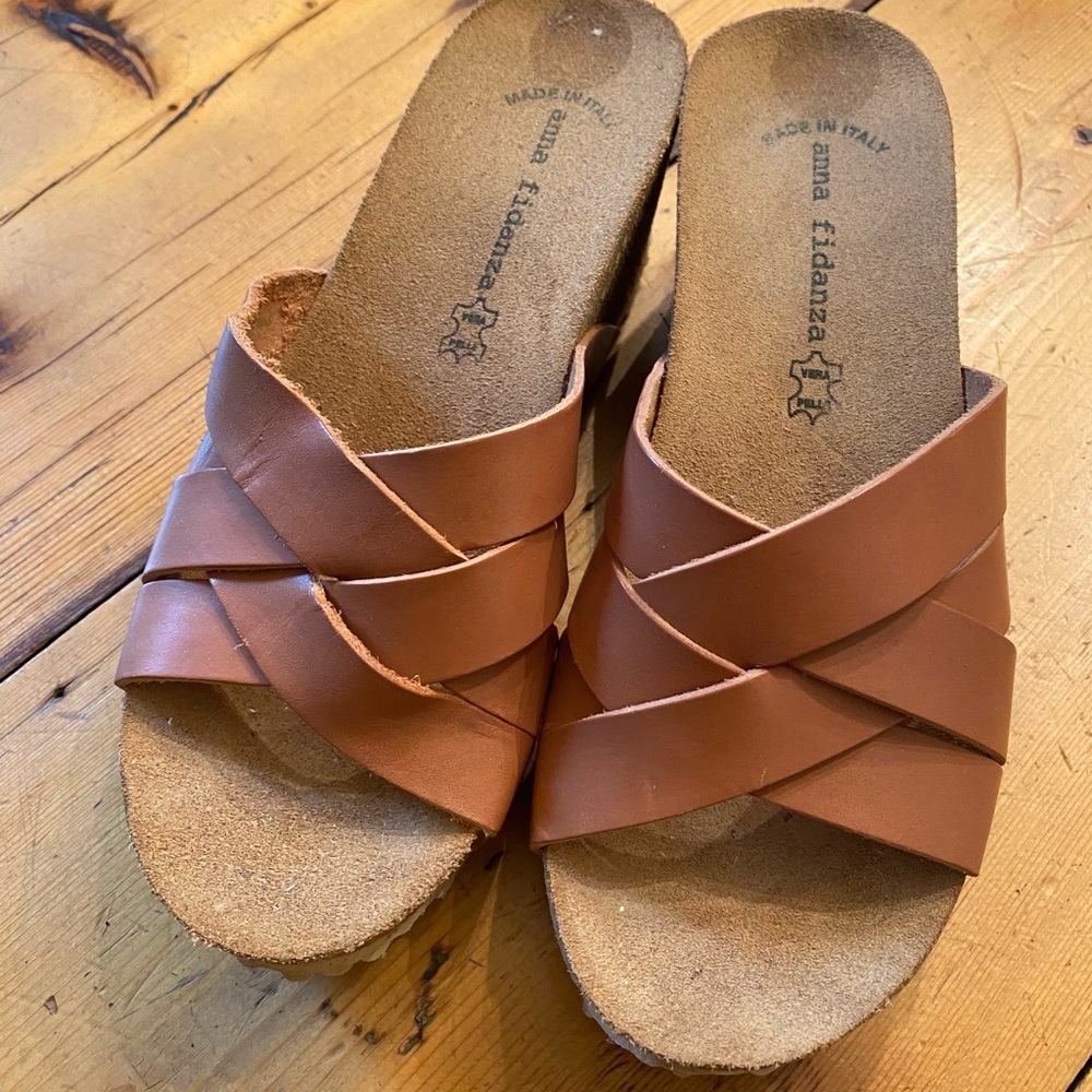 Anna fidanza Italian sandals